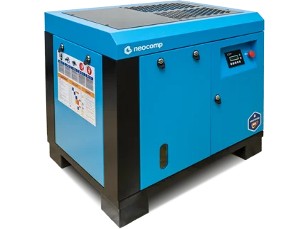 Compressor de parafuso 10A compacto, gabinete fechado visto de frente